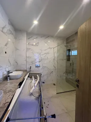 Furnished 4bdrm Townhouse / Terrace in Katampe Extension for rent