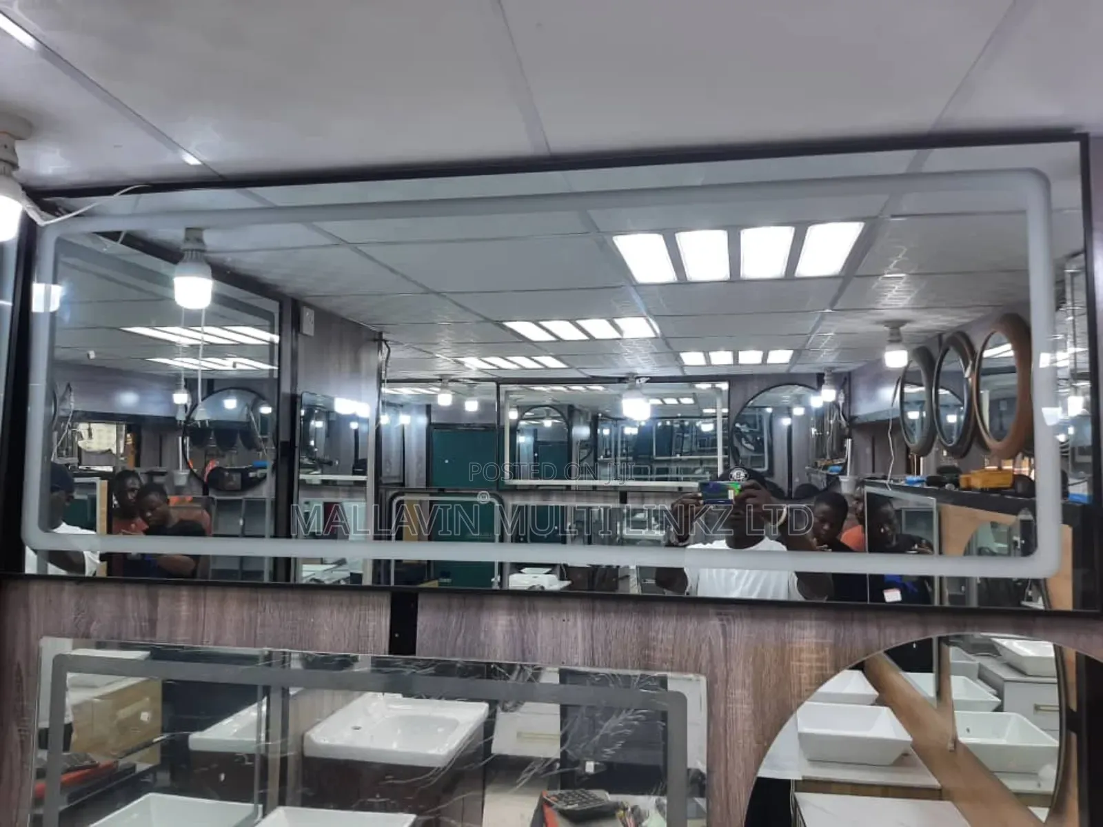 Led Light Mirror For Salon And Barber
