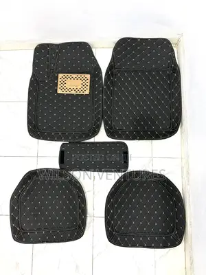 High Quality Universal Tiles Leather Car Foot Mat