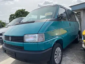 Photo - Volkswagen LT 2005 Blue
