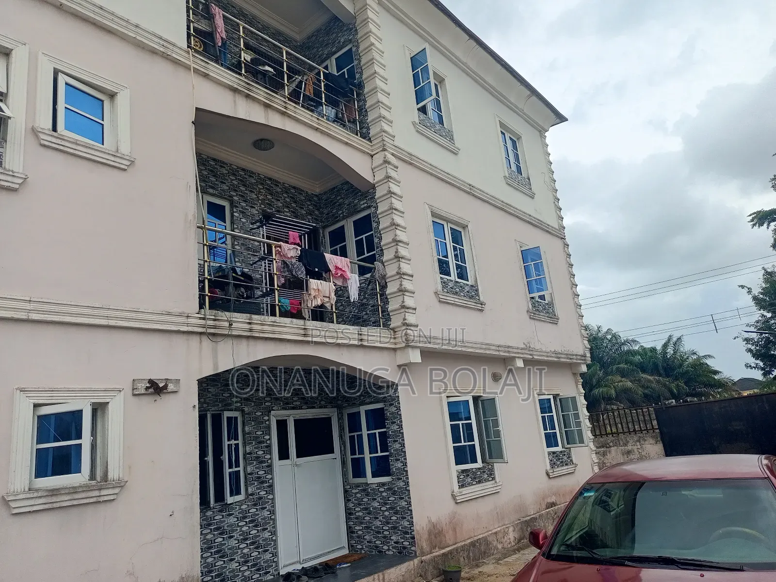 Furnished 3bdrm Block of Flats in Igboloko, Lakowe for sale