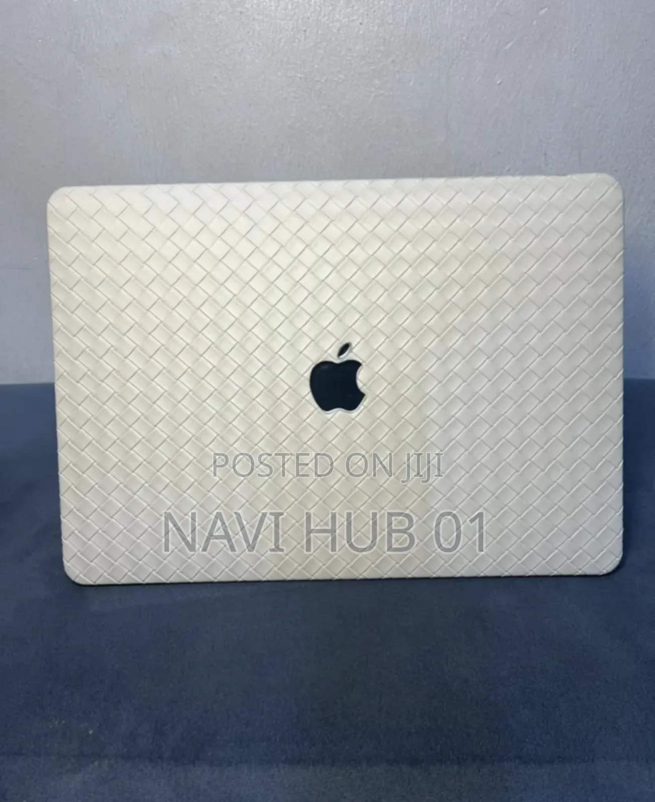 13 Inch Macbook Design Case With Accessories