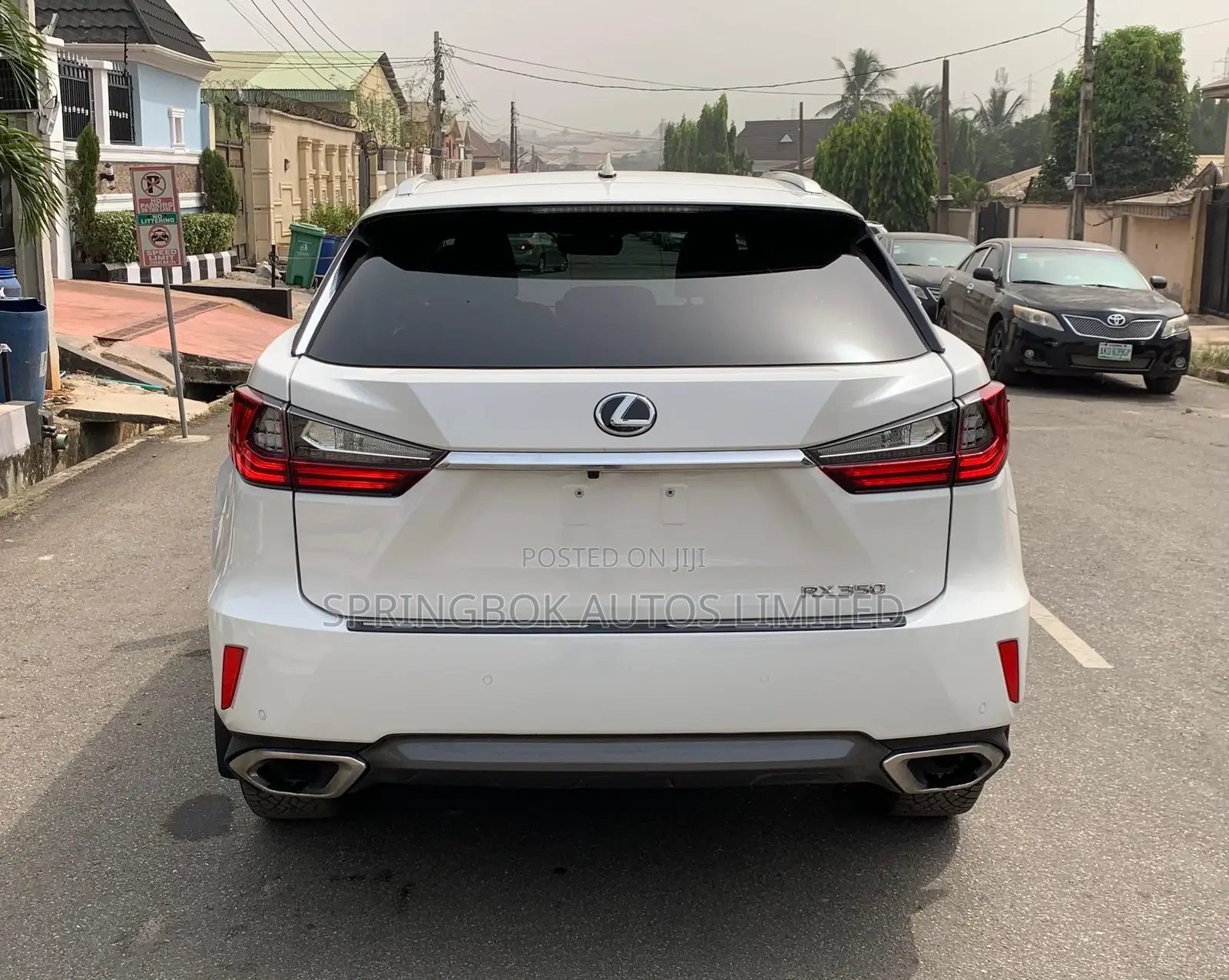 Lexus RX 350 FWD 2016 White