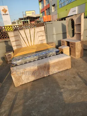 5ft Tall Cream Coloured 6by6 Set of Bed.
