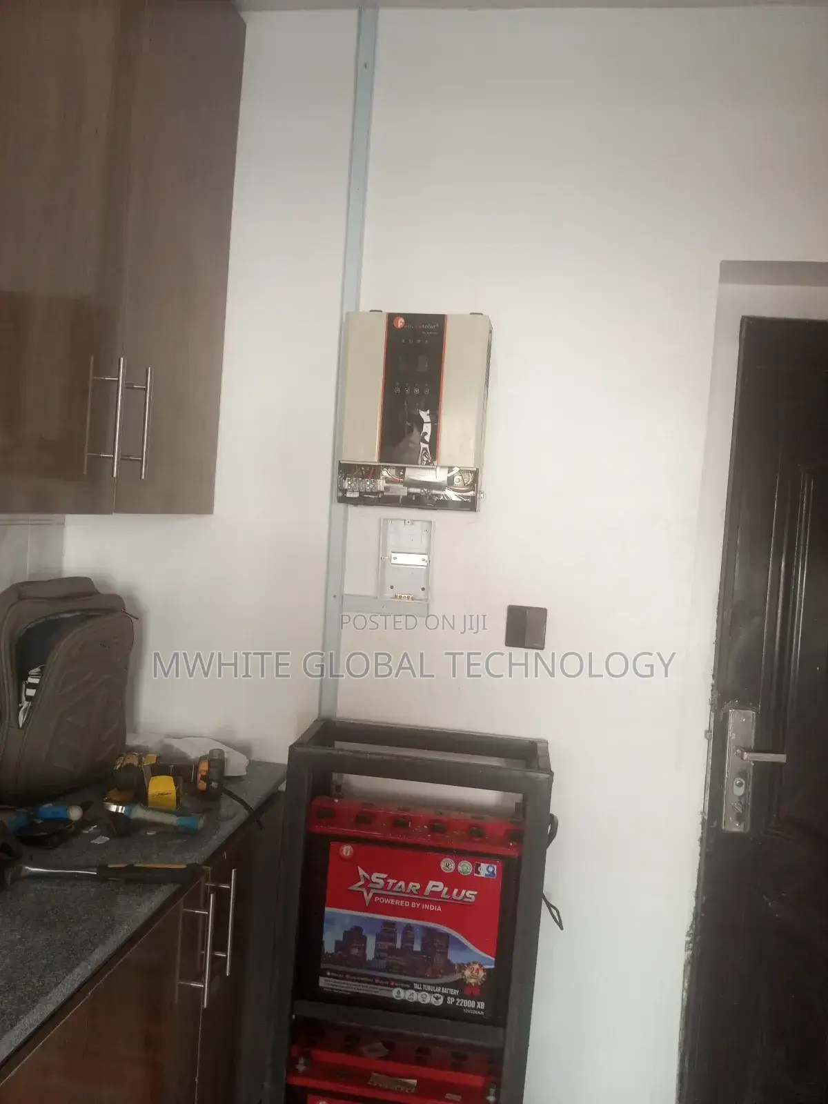 Profesional Solar Inverter Installer