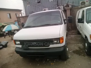 Ford E250 2006 White