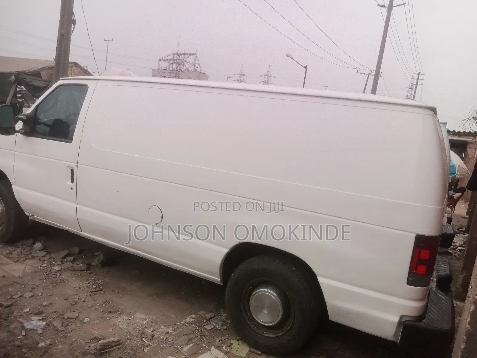 Ford E250 2006 White