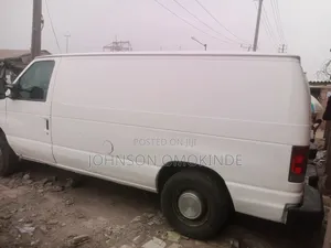 Ford E250 2006 White