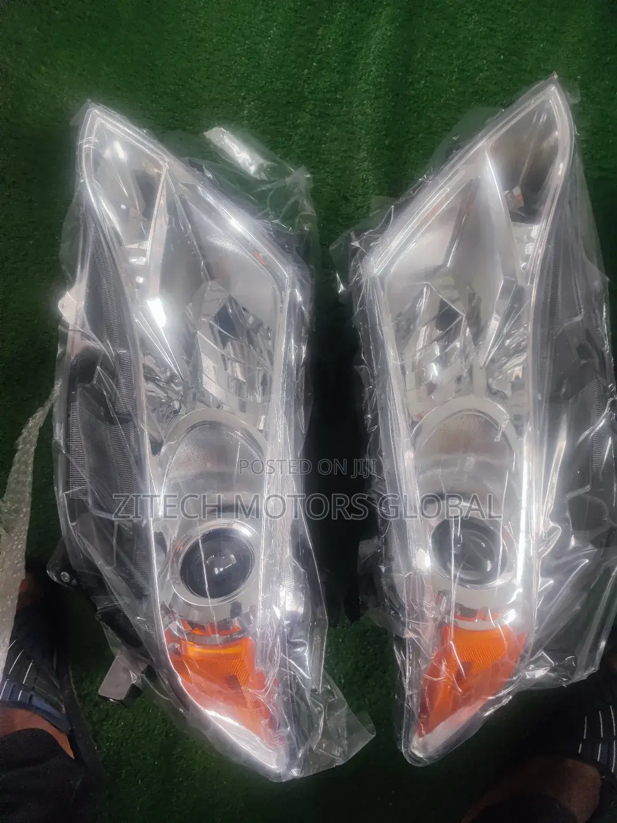 Set Head Light Venza 2010/2014
