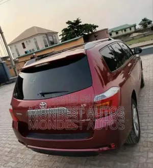 Toyota Highlander 2008 Red