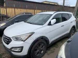Hyundai Santa Fe GLS 4dr SUV AWD (3.3L 6cyl 6A) 2015 White