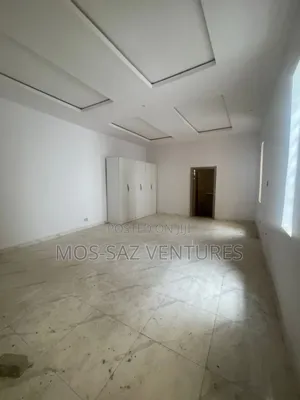 3bdrm Townhouse / Terrace in Harris Drive, Lekki Phase 2 for rent