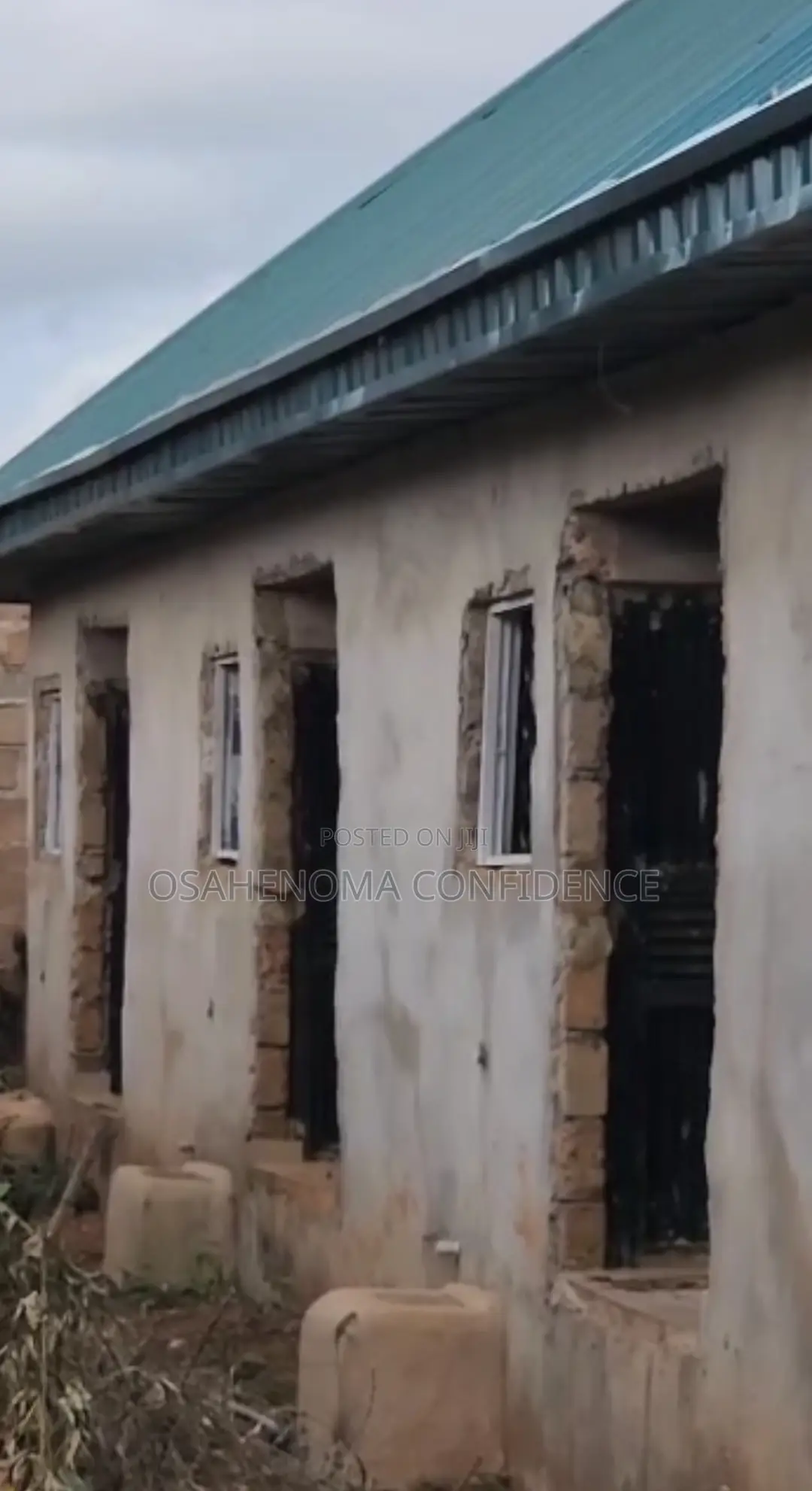 5bdrm Block of Flats in Ikpoba-Okha for sale