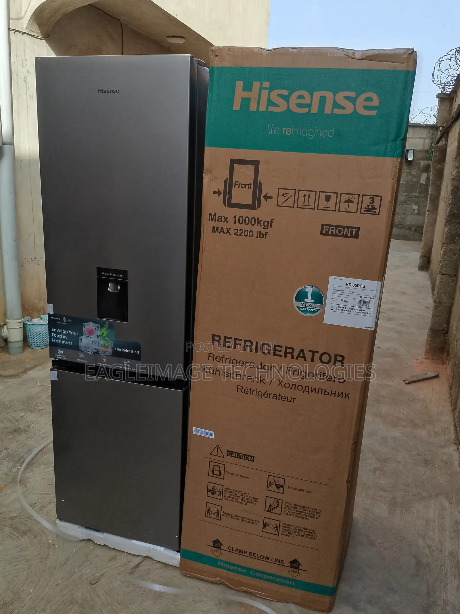 Fast Cooling Hisense Refrigerator 264l- Bottom Freezer