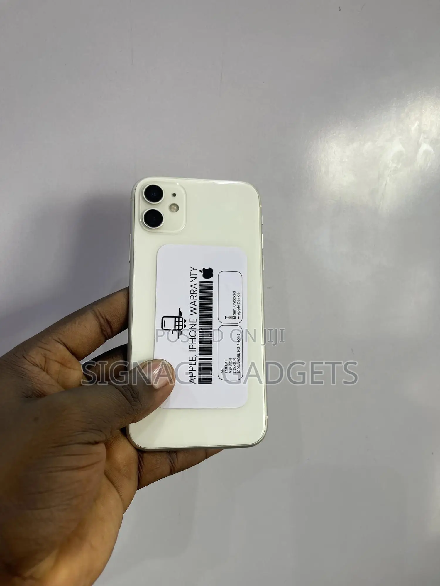 Apple iPhone 11 64 GB White
