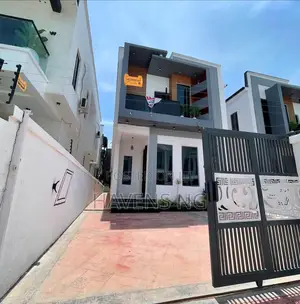 5bdrm Duplex in Lekki Phase 1 for sale
