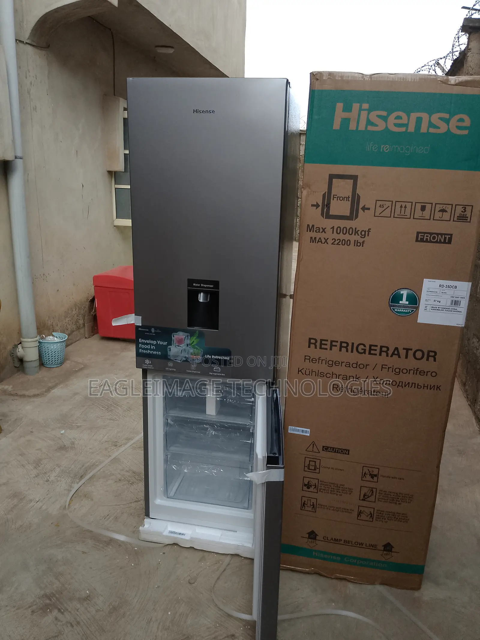 Compact Hisense 35dcb-Rd Refrigerator-Big Space Inside
