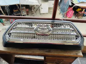 Front Grill Toyota Tacoma 2018