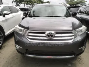 Toyota Highlander 2013 Gray