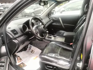 Toyota Highlander 2013 Gray