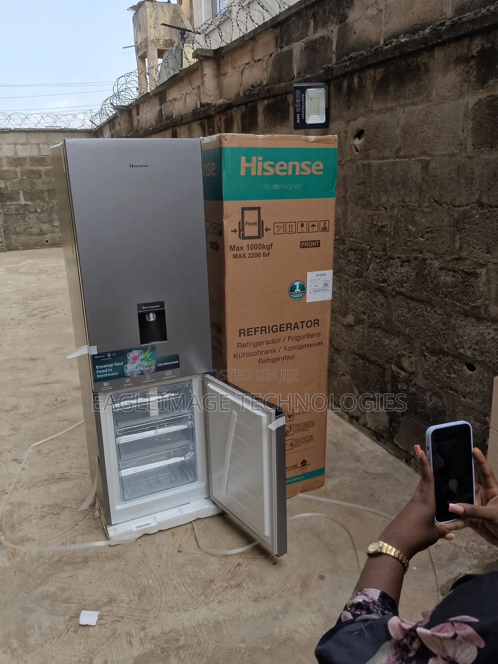 Heavy-Duty Hisense Ref 35dcb-Rd Refrigerator-for Everyday