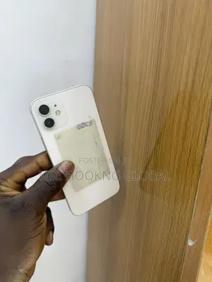 Apple iPhone 12 64 GB White