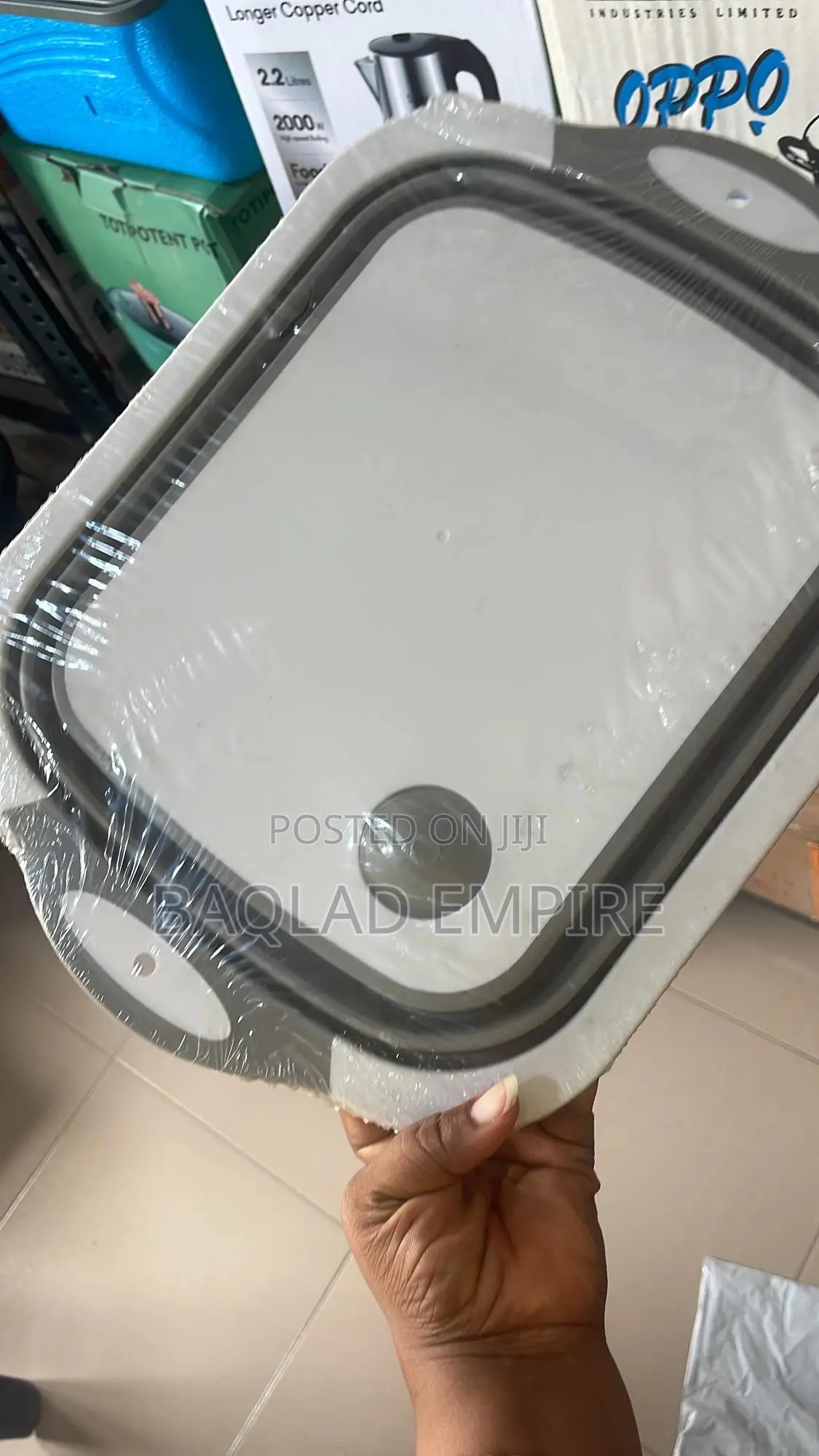 Collapsible Chopping Board