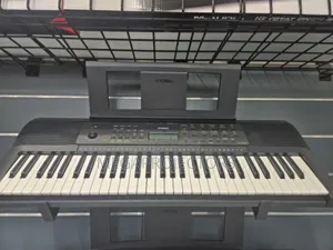 Photo - Brand New Yamaha Keyboard Psr-e283