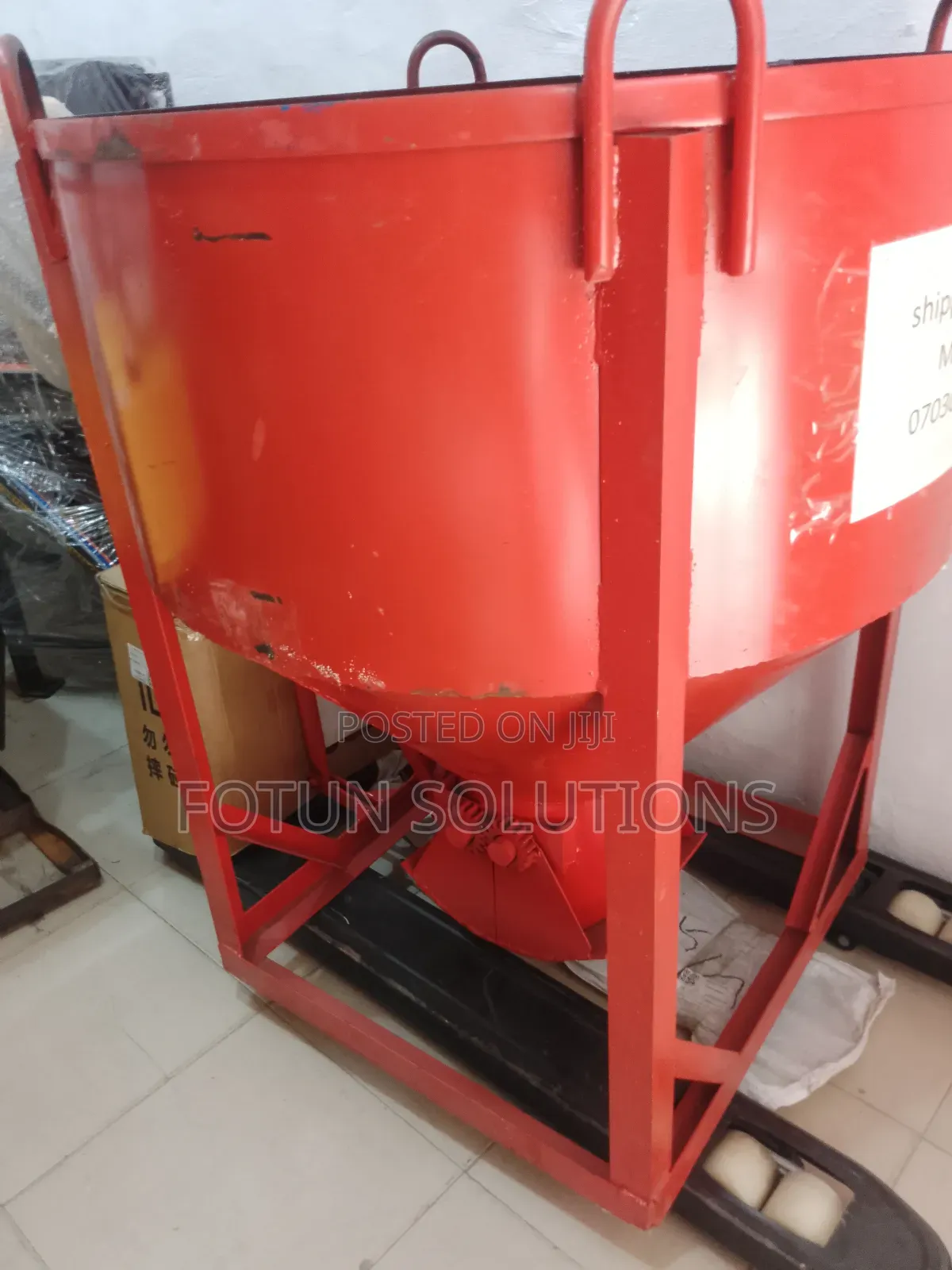 Concrete Buckets 500l