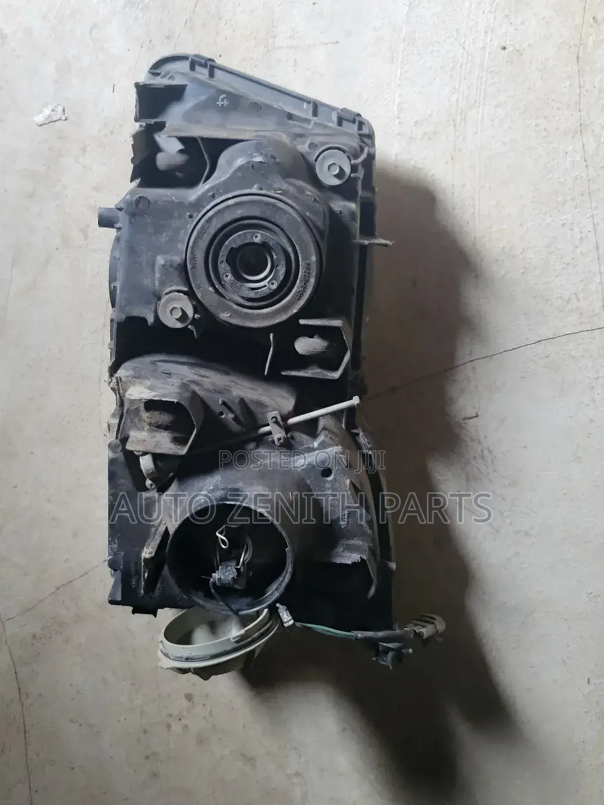Lexus Lx470 Headlight