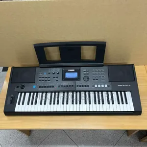 Photo - Brand New Yamaha Keyboard Prs-e473