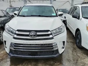 Toyota Highlander Limited 4dr SUV AWD (3.5L 6cyl 6A) 2014 White
