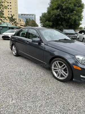 Mercedes-Benz C300 Luxury 4Matic Sedan AWD (3.5L 6cyl 7A) 2014 Gray