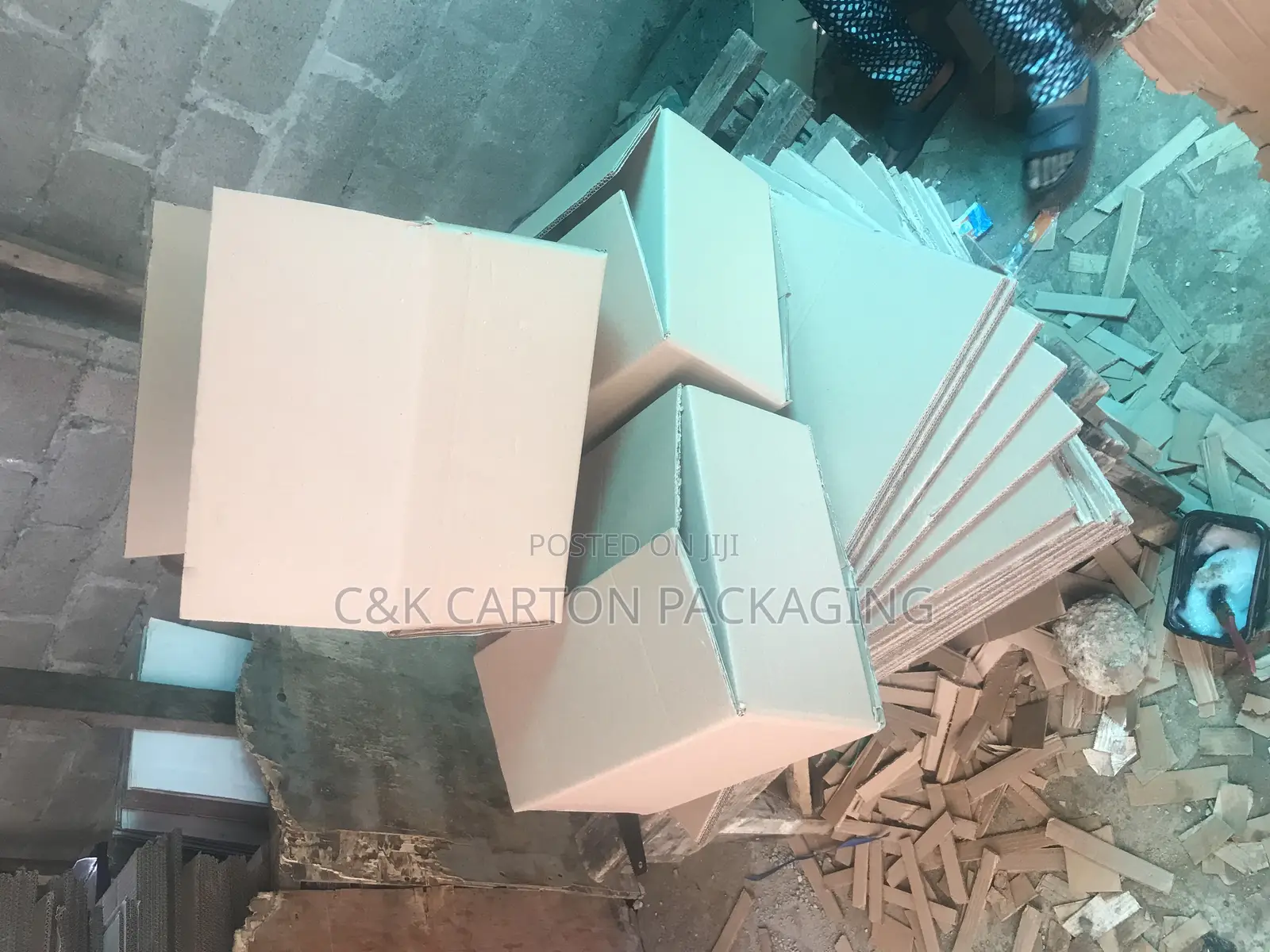 Plane Carton Box