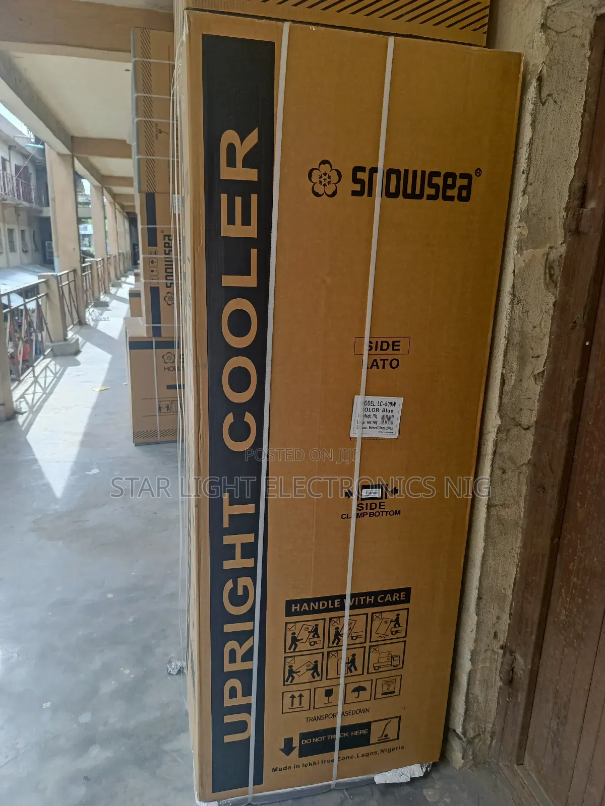 Chillers Show Case 400 Liters