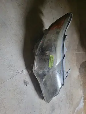 Nissan Rogue Headlight 2008 - 2013