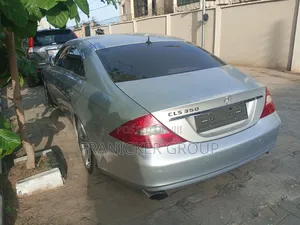 Mercedes-Benz CLS 2005 Silver