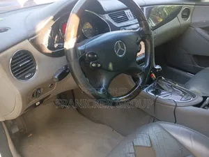 Mercedes-Benz CLS 2005 Silver