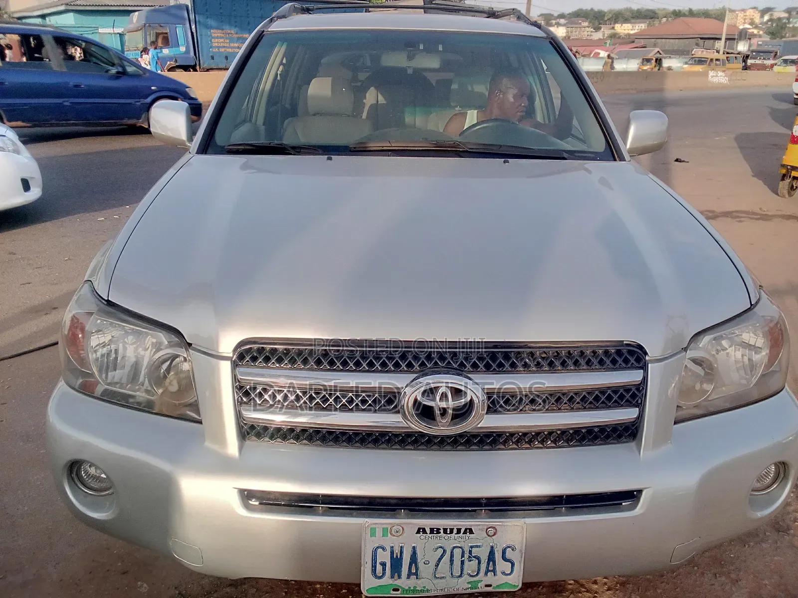 Toyota Highlander 2005 Gold