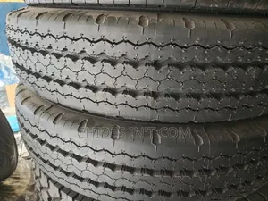 10/22,5 Donlop Tire Original