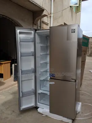 Neat Hisense 87ws Refrigerator-Clean and Organized