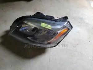 Mercedes Benz GLK 2015 Headlight