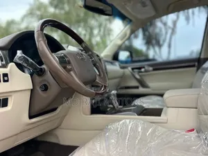 Lexus GX 460 Luxury 2018 Gold