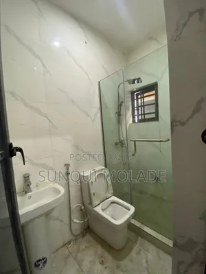 2bdrm Apartment in Ilupeju for rent