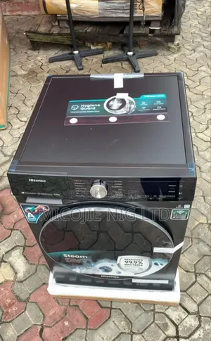 Hisense Washing Machine/Dryer