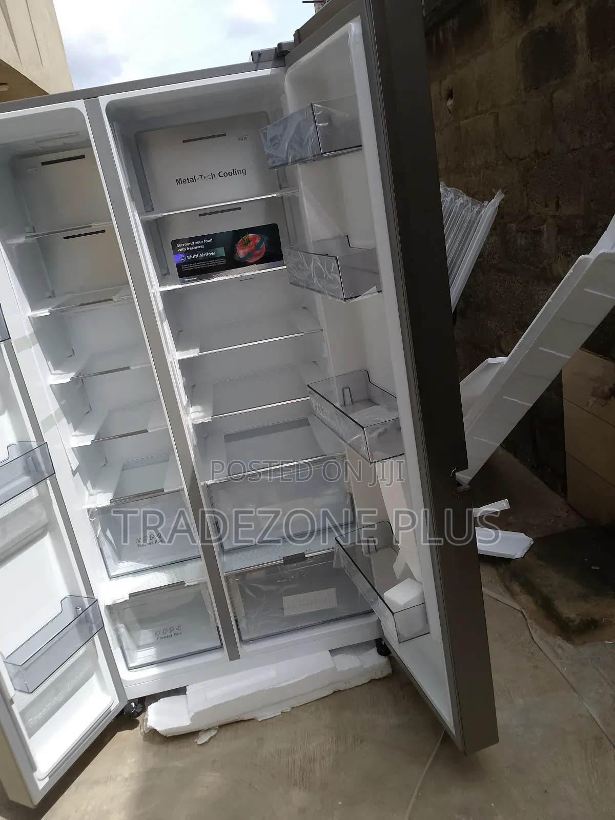 Free Standing Hisense Side by Side Refrigerator