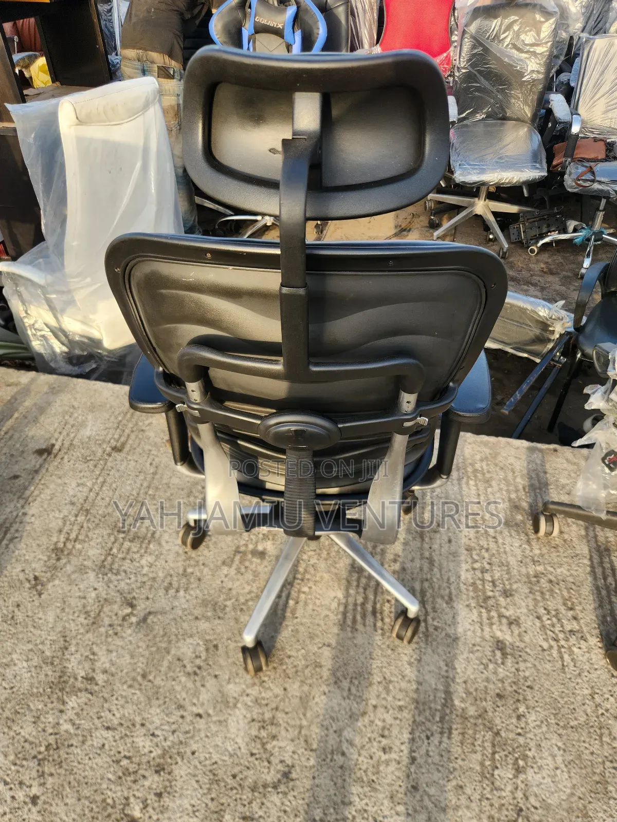 Brilliant Executive Chair