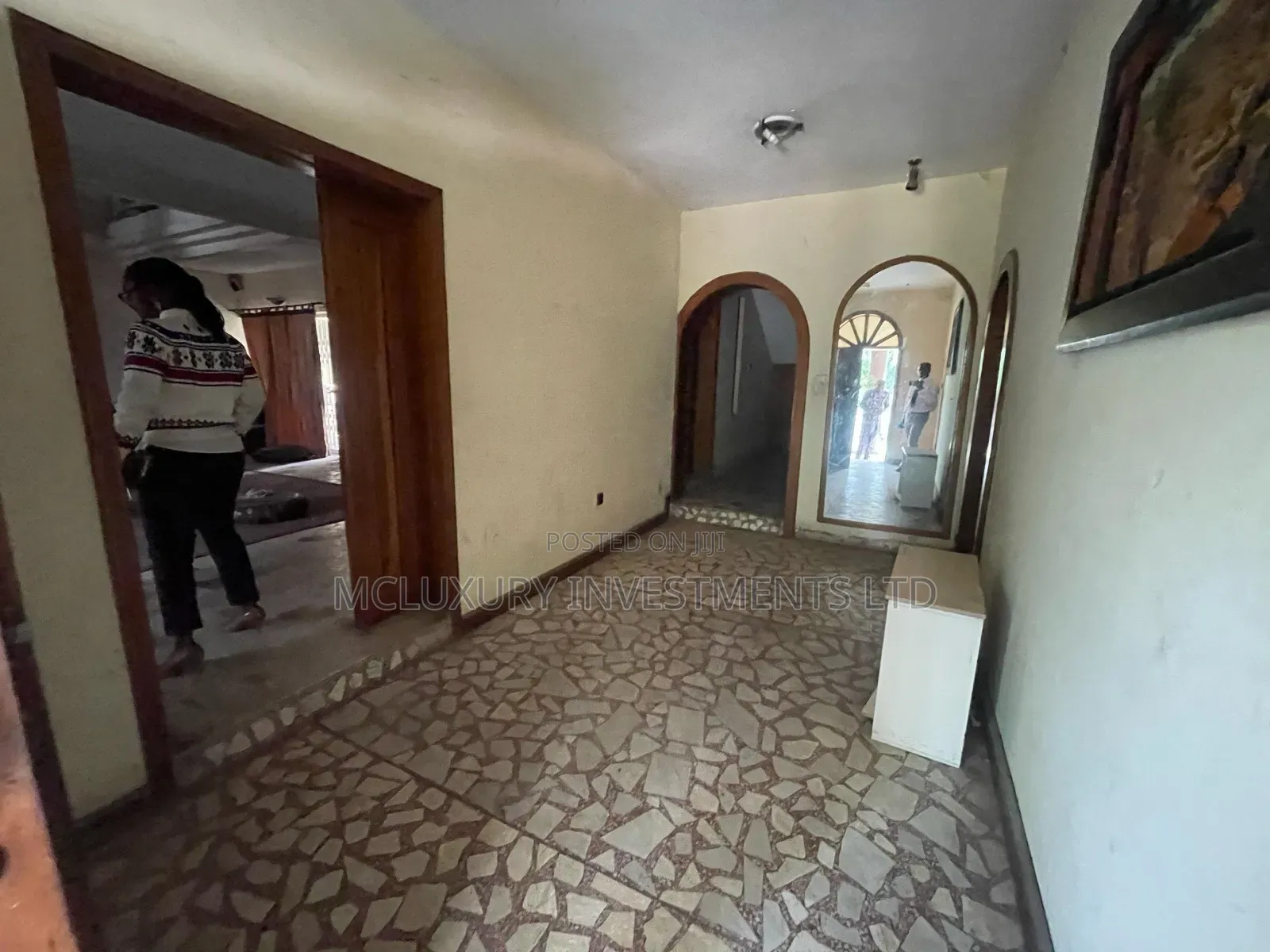 7bdrm House in Shomorin Street, Gbagada for rent