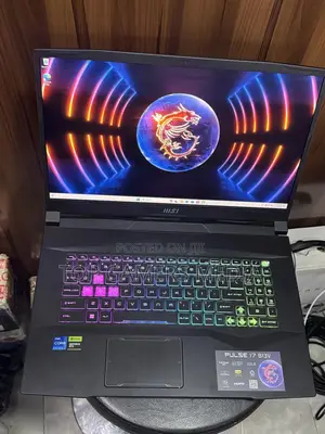 Laptop MSI Pulse GL66 16GB Intel Core i7 SSD 1T