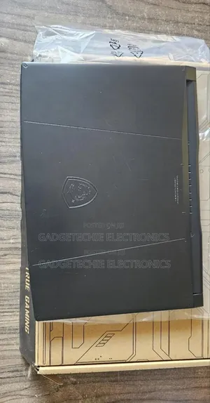 New Laptop MSI Katana 15 16GB Intel Core i7 SSD 1T